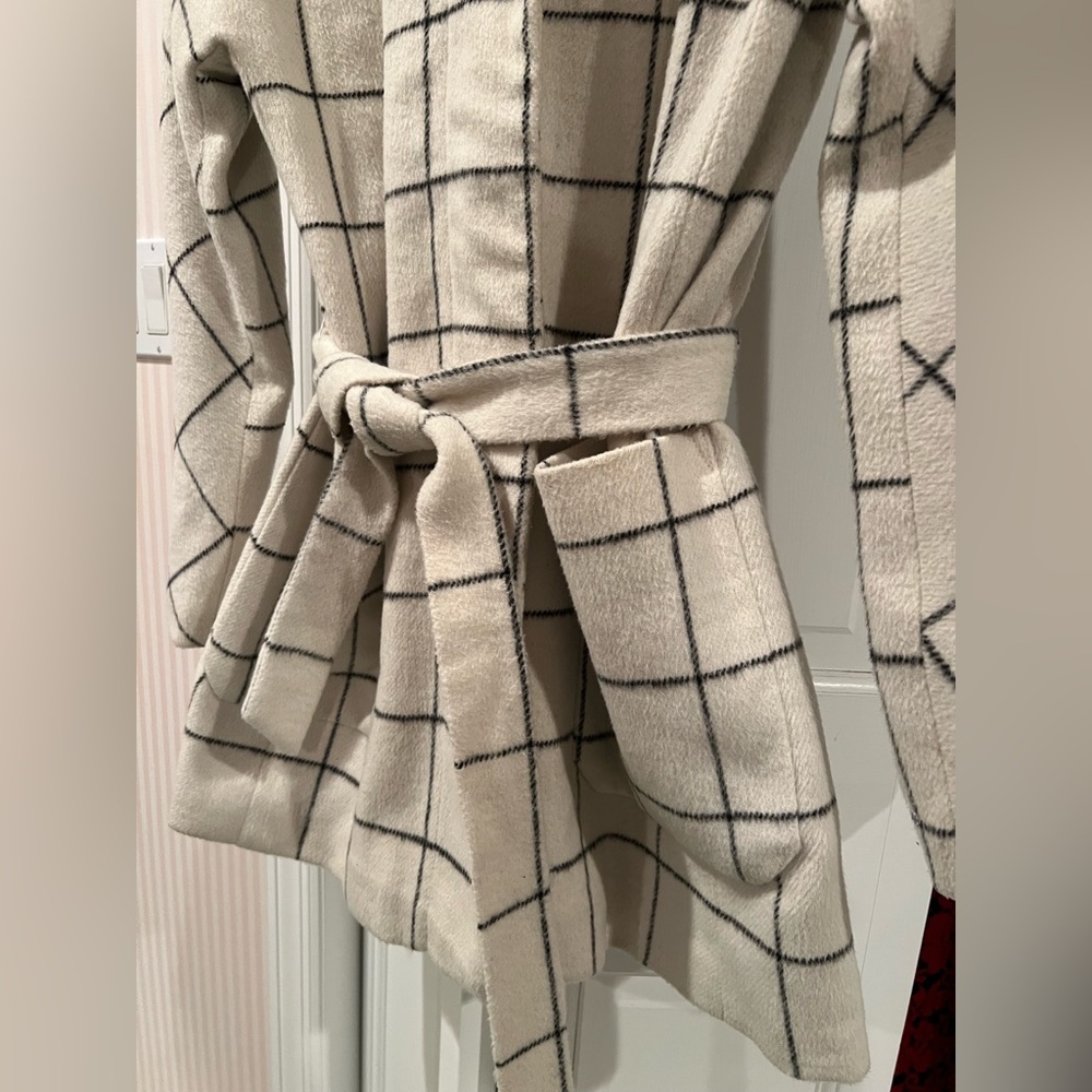 Express Winter Coat - Picture 2 of 10